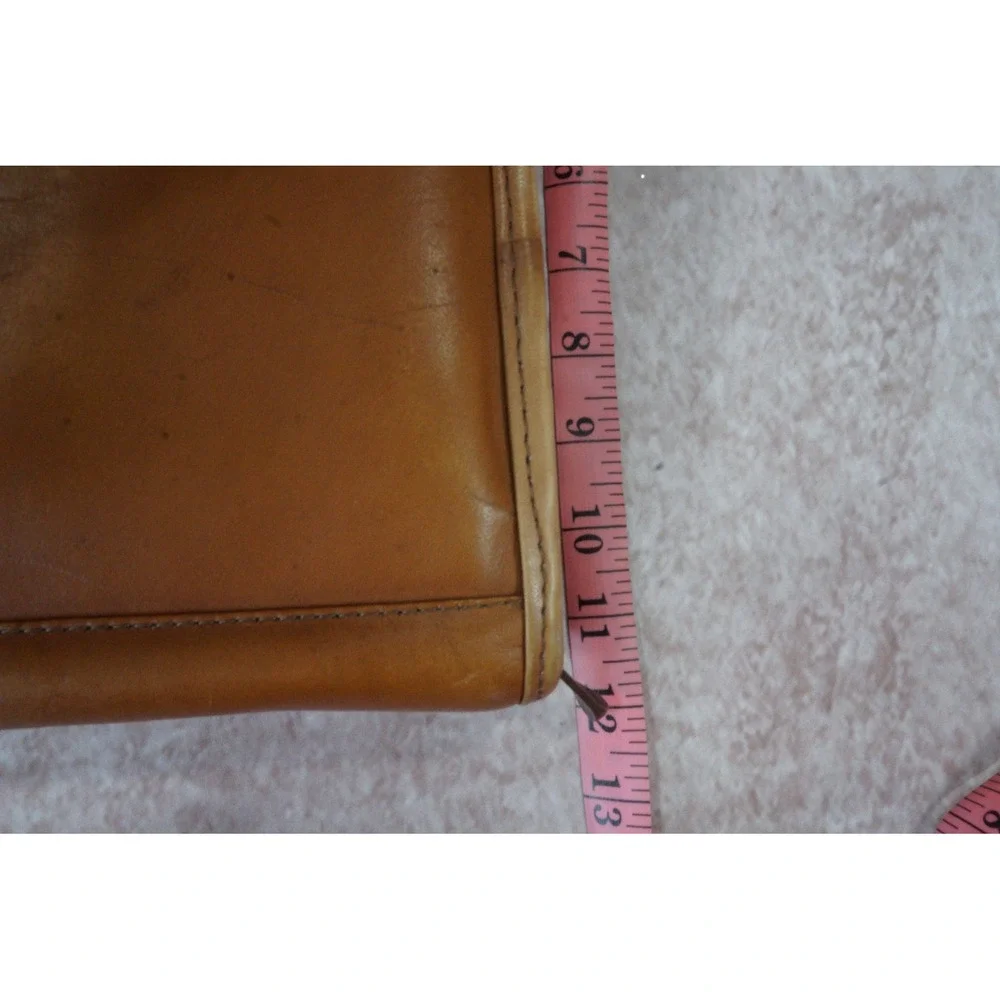 Avenues America Leather Portfolio Organizer Brown Zip Around Business Case